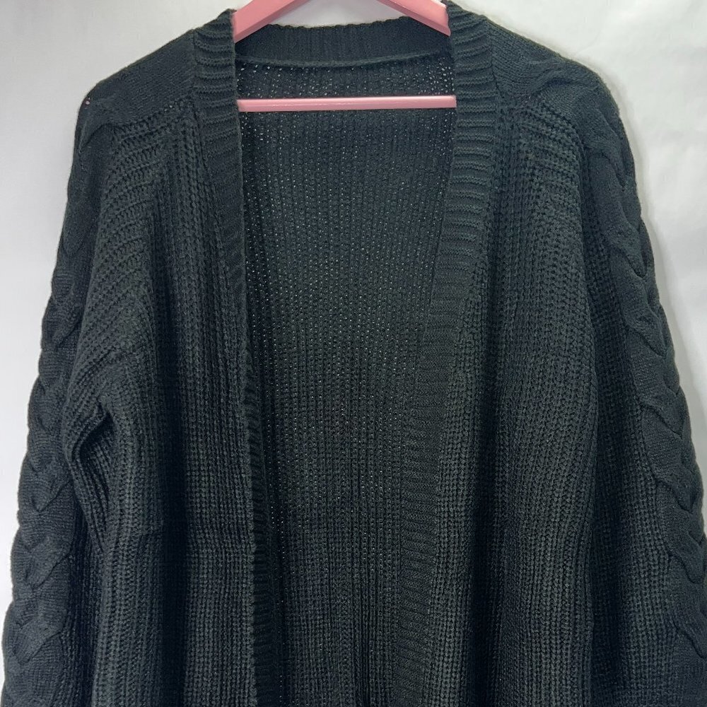 NWT Cable Knit Cardigan Sweater Women's Size M
